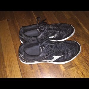 Mizuno Wave Hurricane Volleyball Shoes